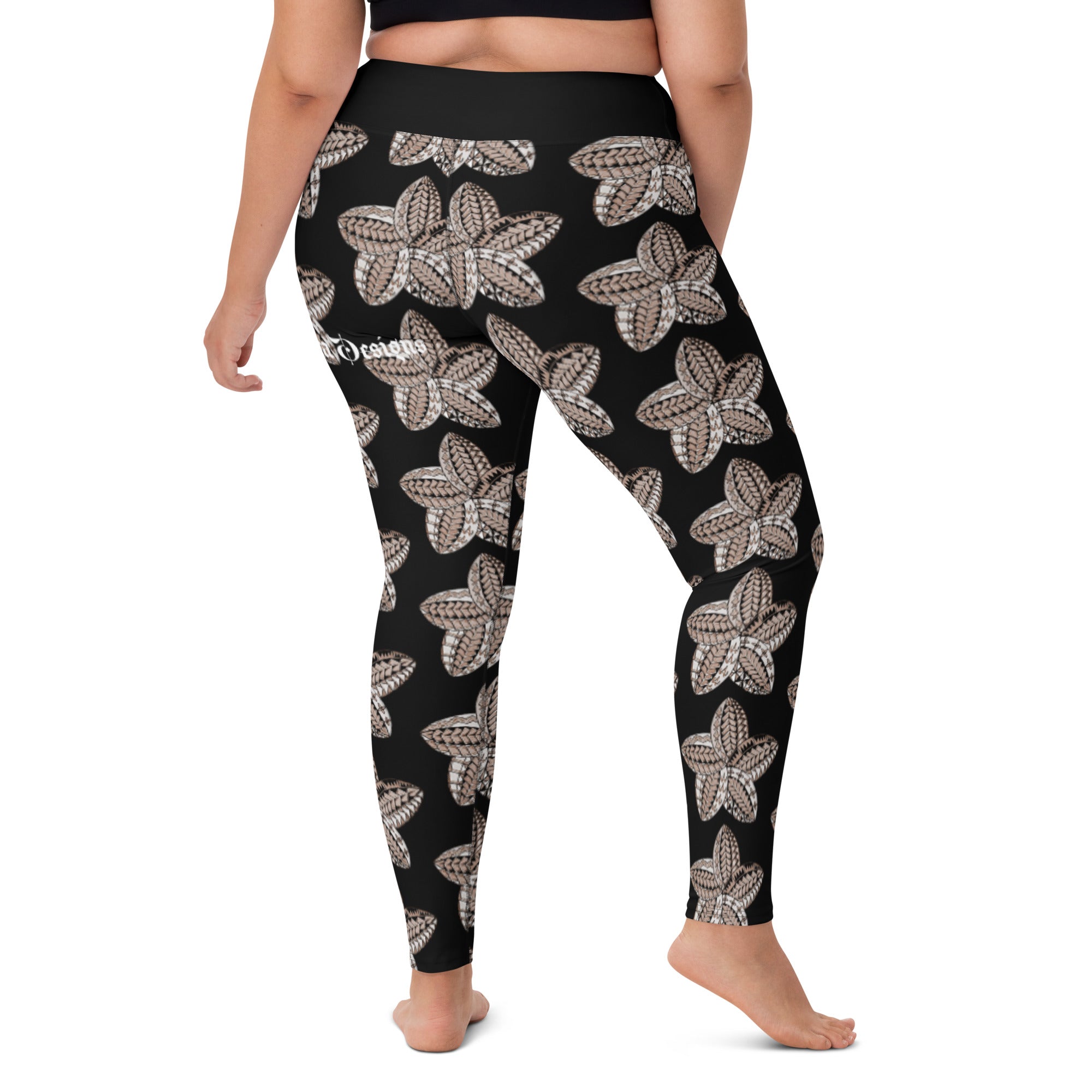 Samoan flower Sepia Yoga Leggings